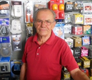 Antônio José de Souza, 80 anos – fundador da loja Auto Tape Eletrônica 